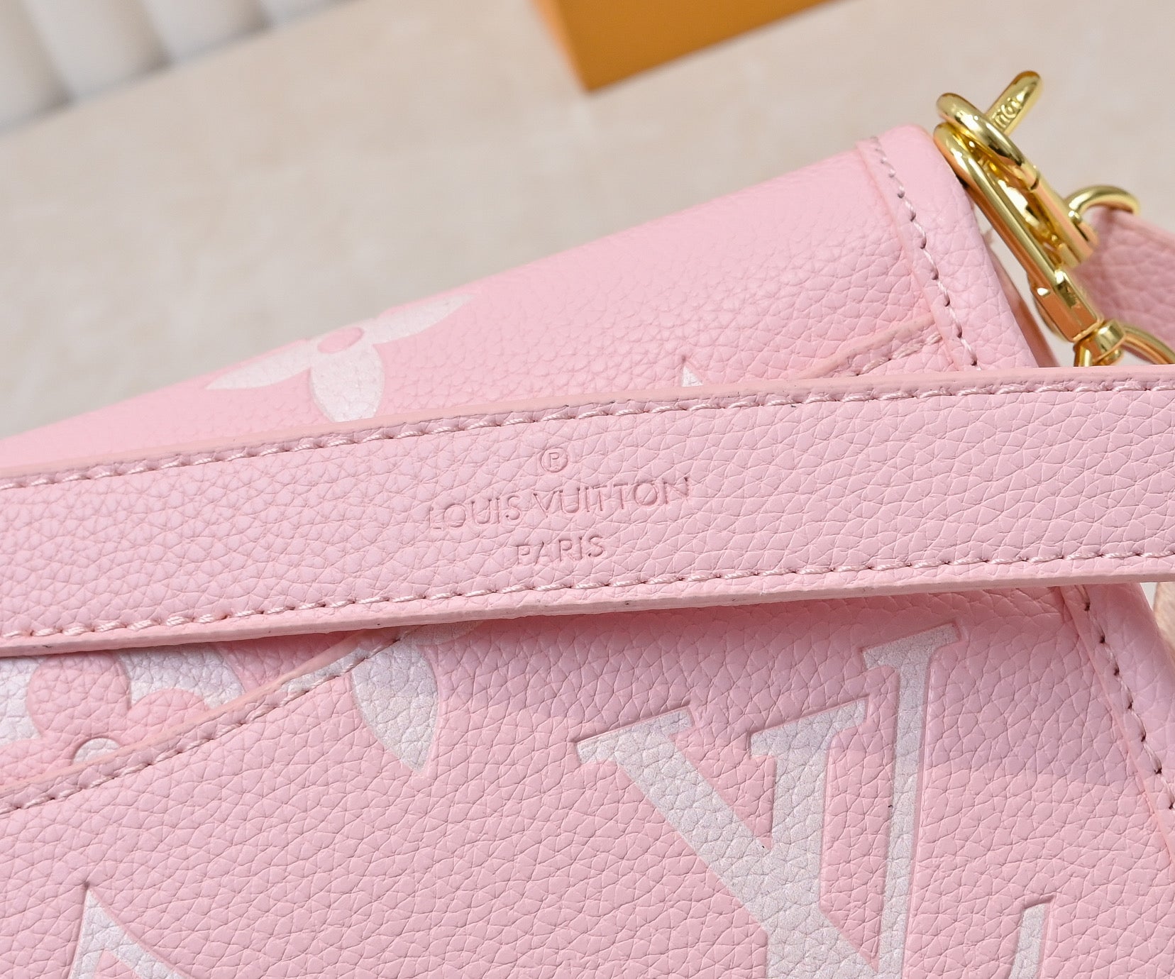 136PE42B Popular leather bag