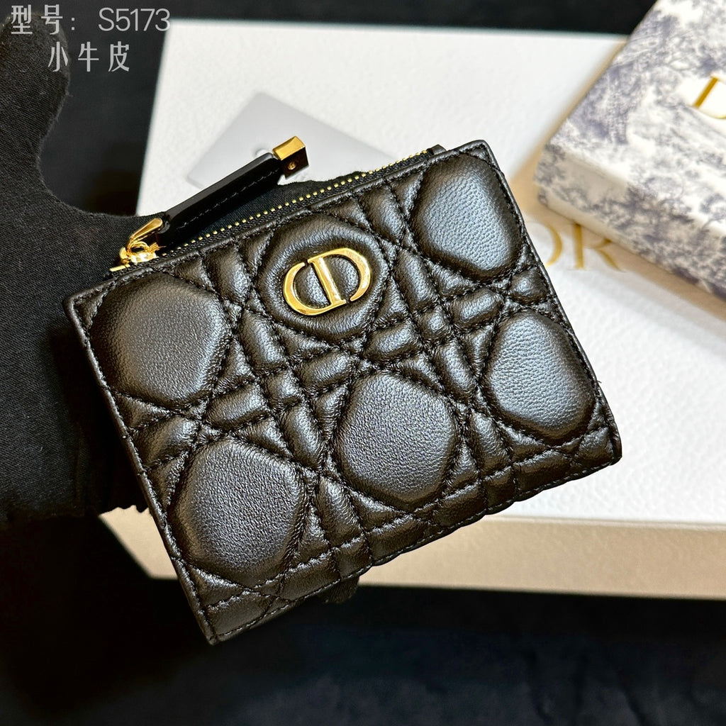 15RD134B Popular Wallets