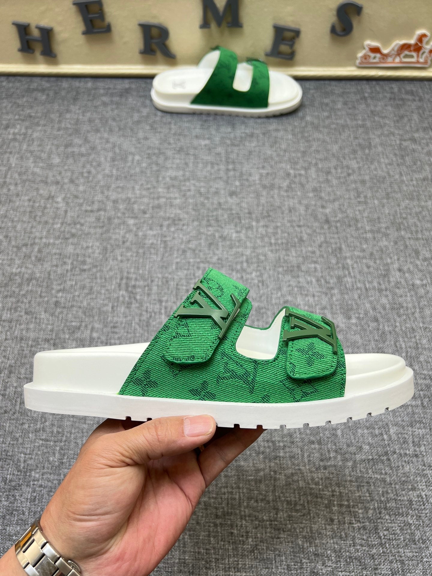 535RE2Z Popular Slippers shoes