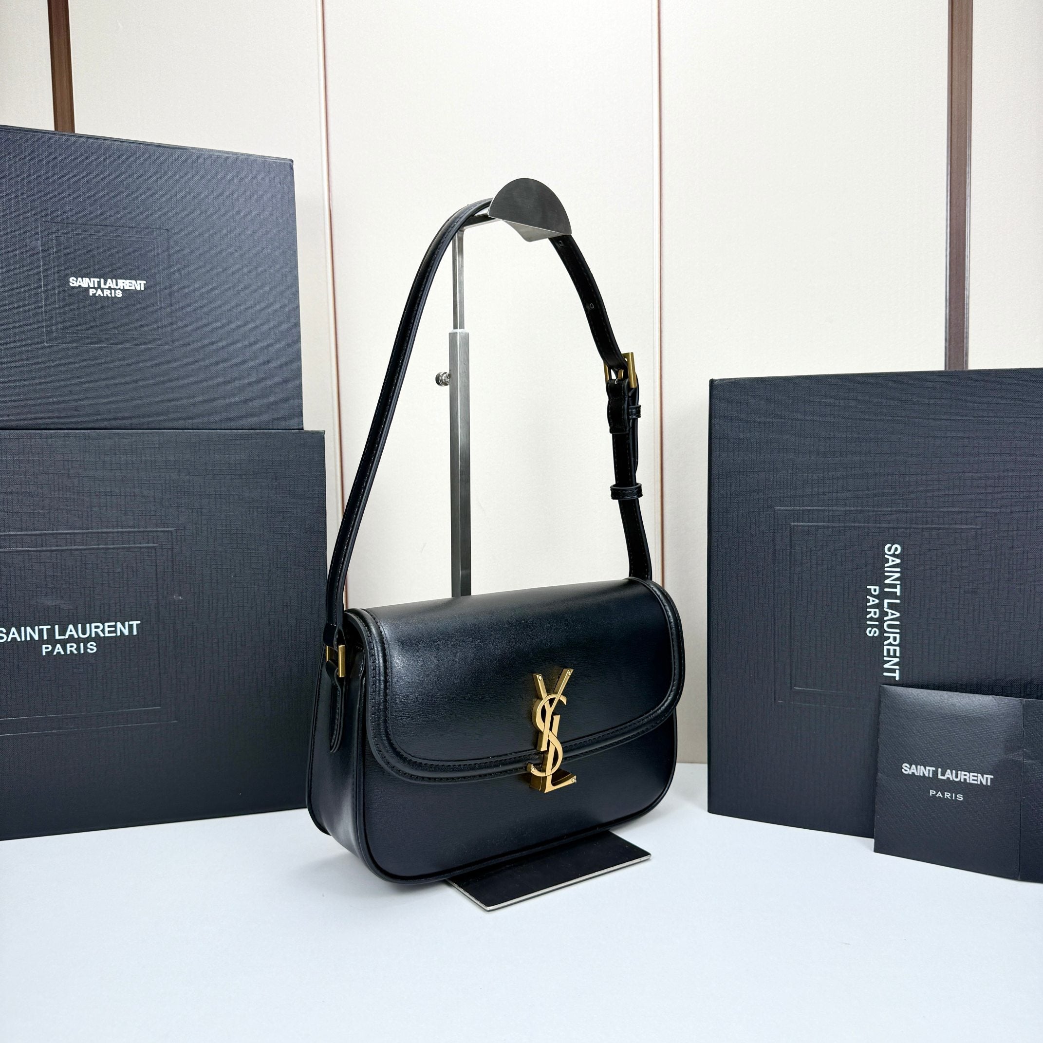 15RSL54B  Popular   leather bag