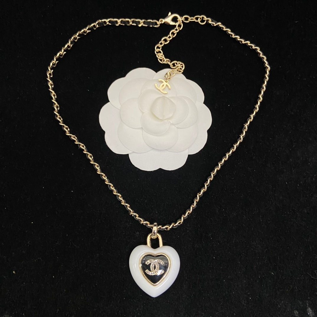 55QC157X Popular Necklace. earring