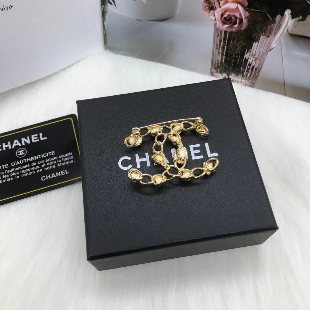 14C871X   Popular Brooch