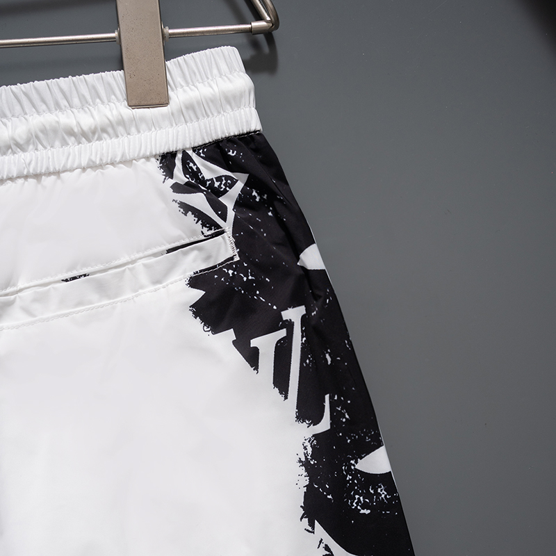 136NE3U Popular shorts