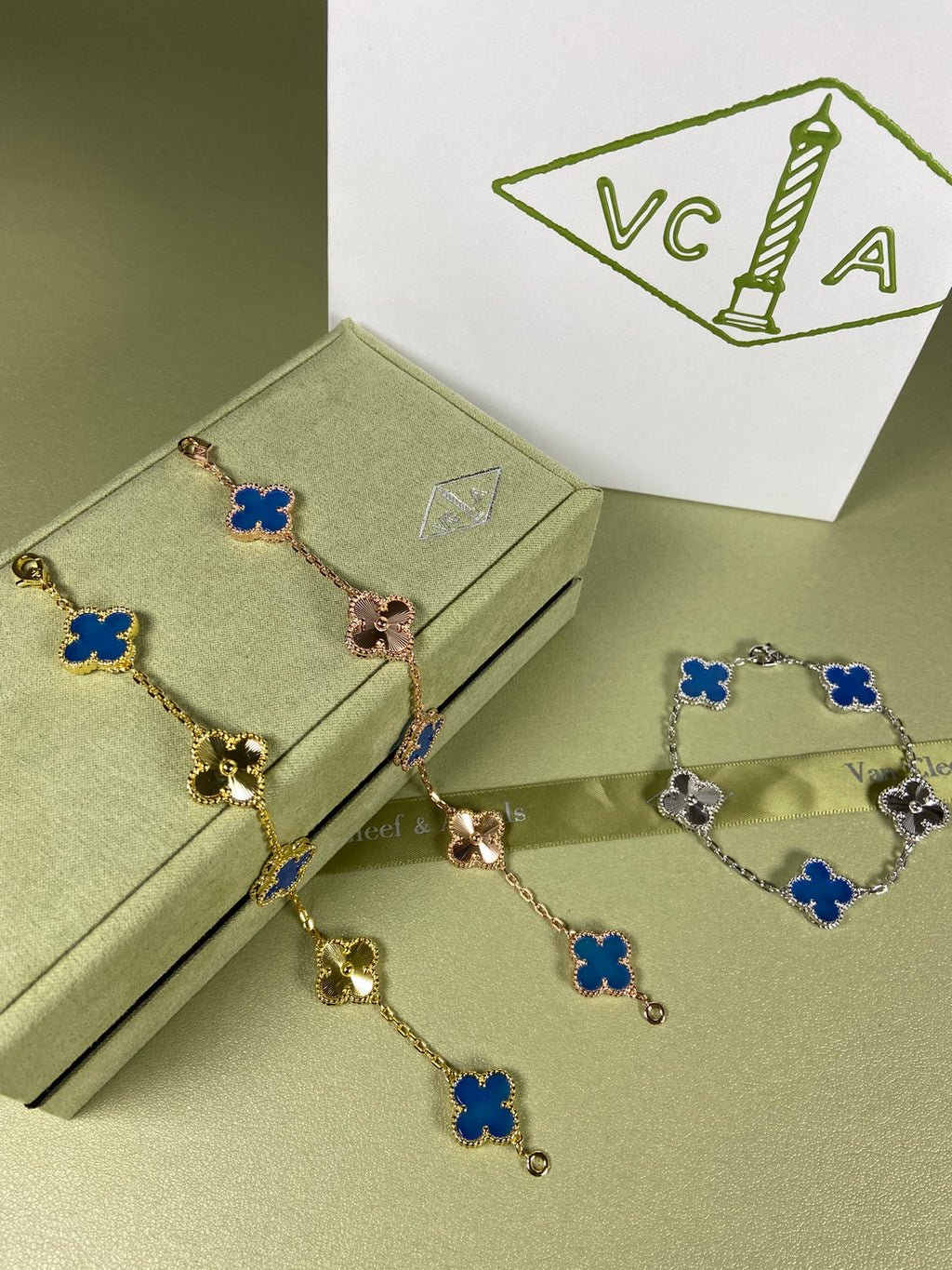 5XVA181K  Popular bracelets  5 flowers normal size1.5cm flower
