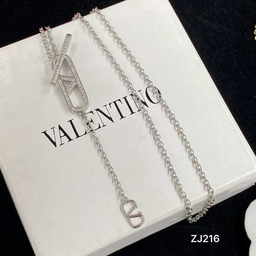 146NVL1X Popular Necklaces