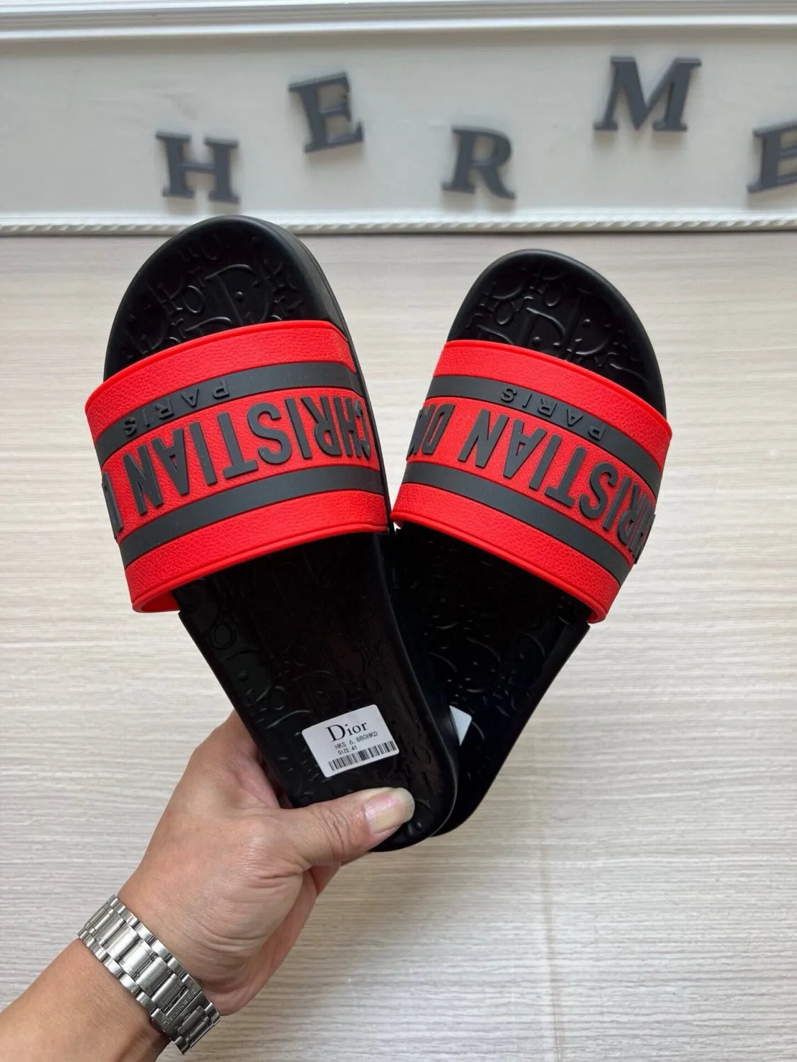 5LD212Z Popular Slippers