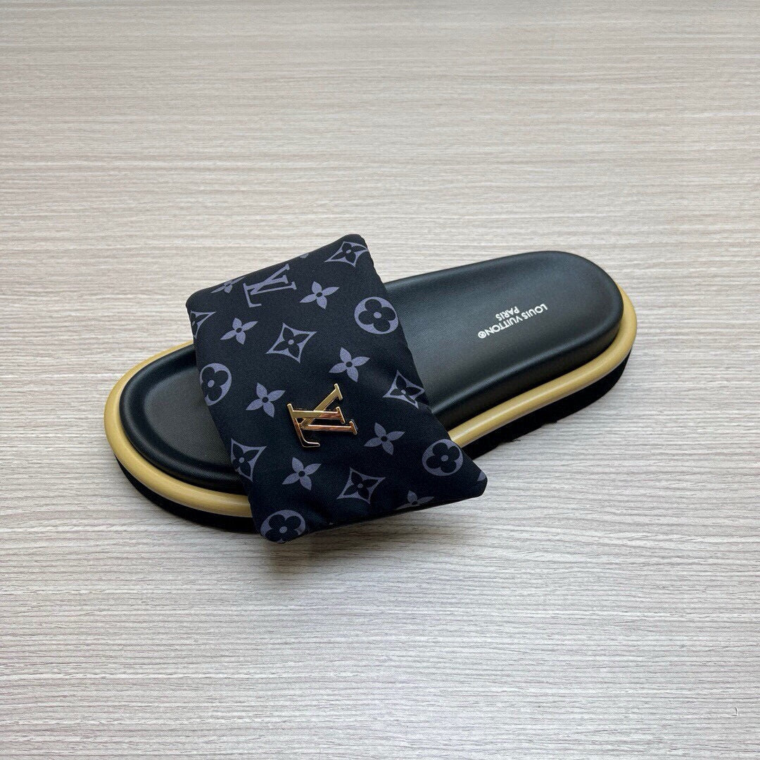 5QE10Z Popular  Slippers