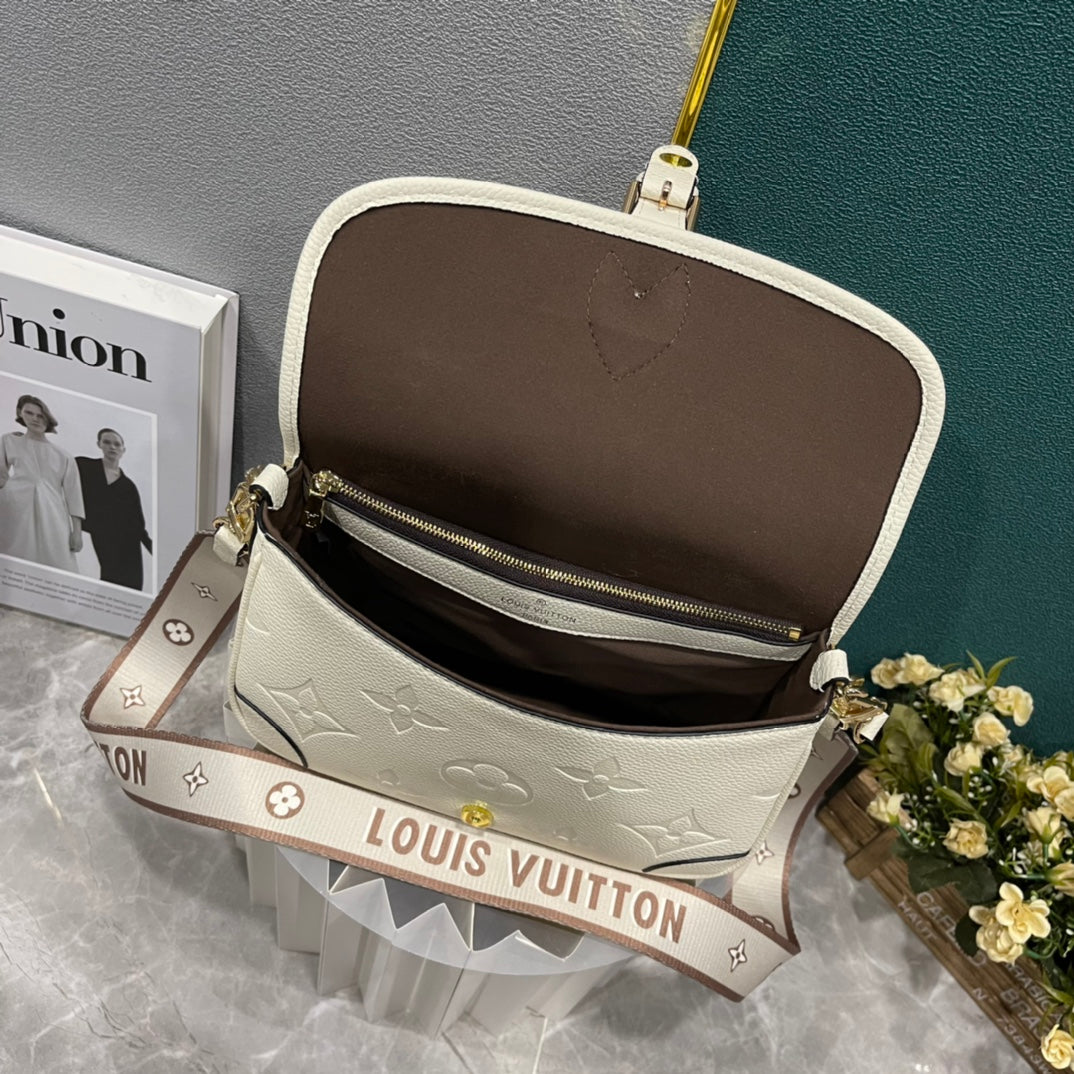 2XE318B Popular   leather bag 