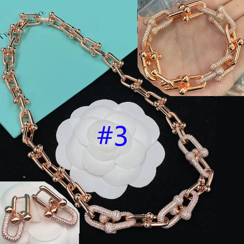 8XT32X  Popular   Earring Bracelets Necklaces