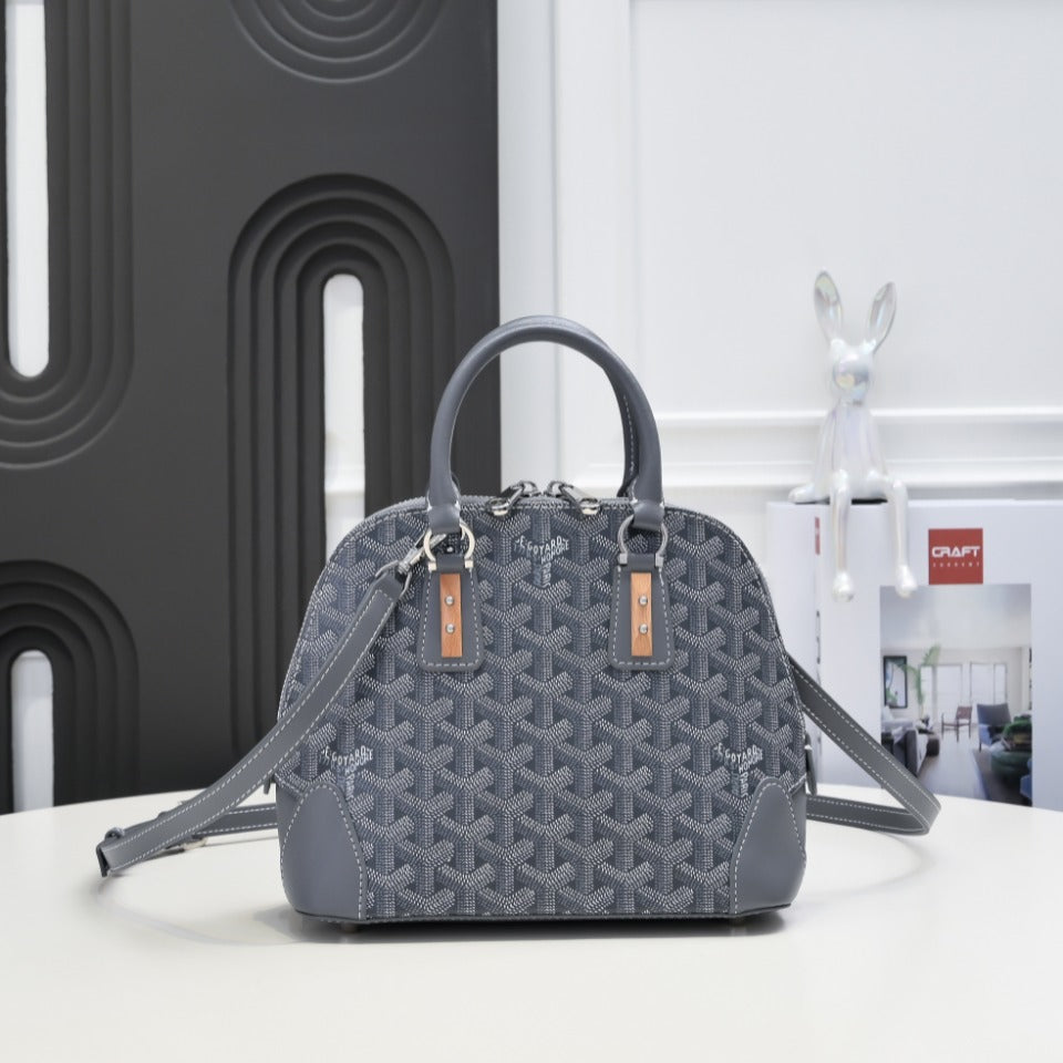 1WA106B  Popular bag