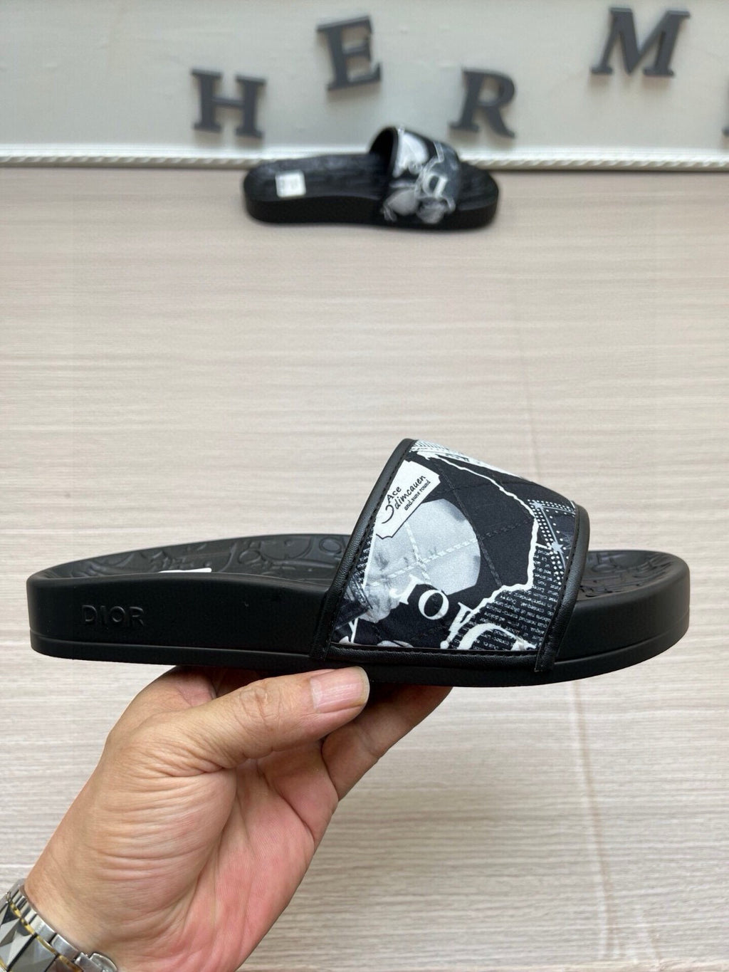 535ZD280Z Popular Slippers