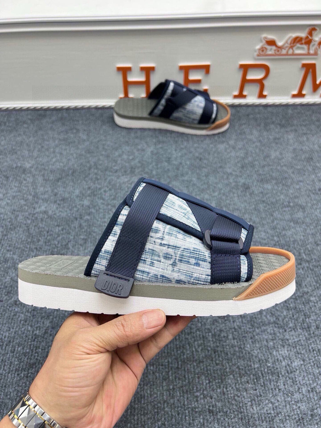 535ZD305Z Popular Slippers