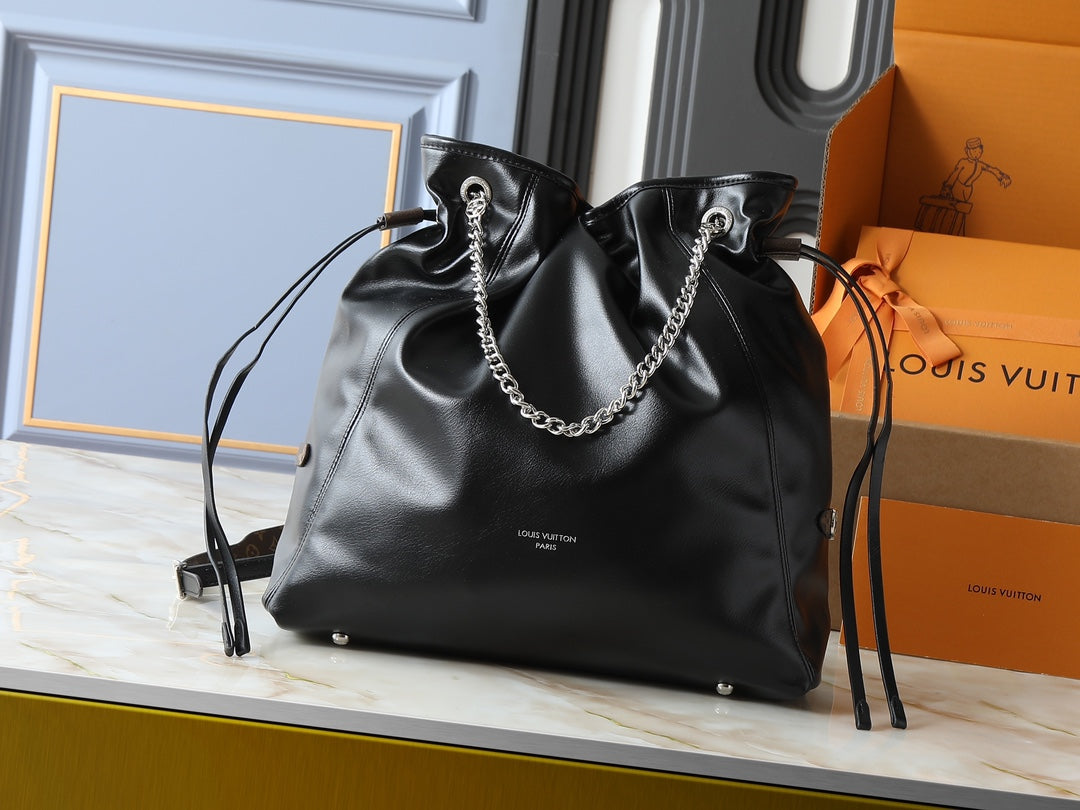 146PE16B Popular leather bag