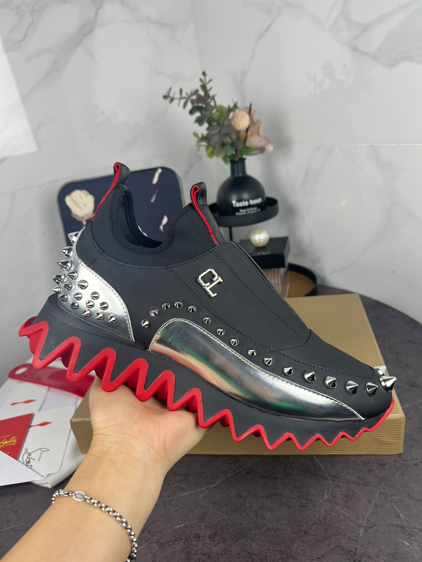 J4A226Z Popular leather Casual shoes