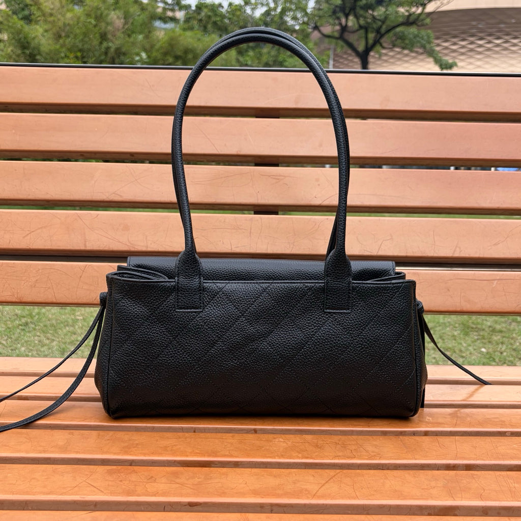 B1X66C4 Popular leather bag