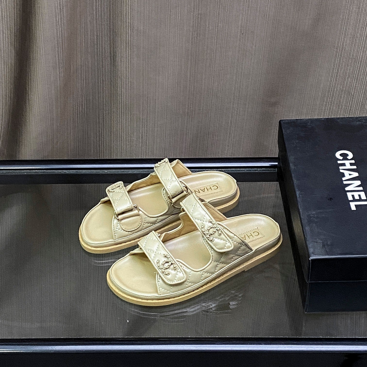 14C75Z Popular Slippers
