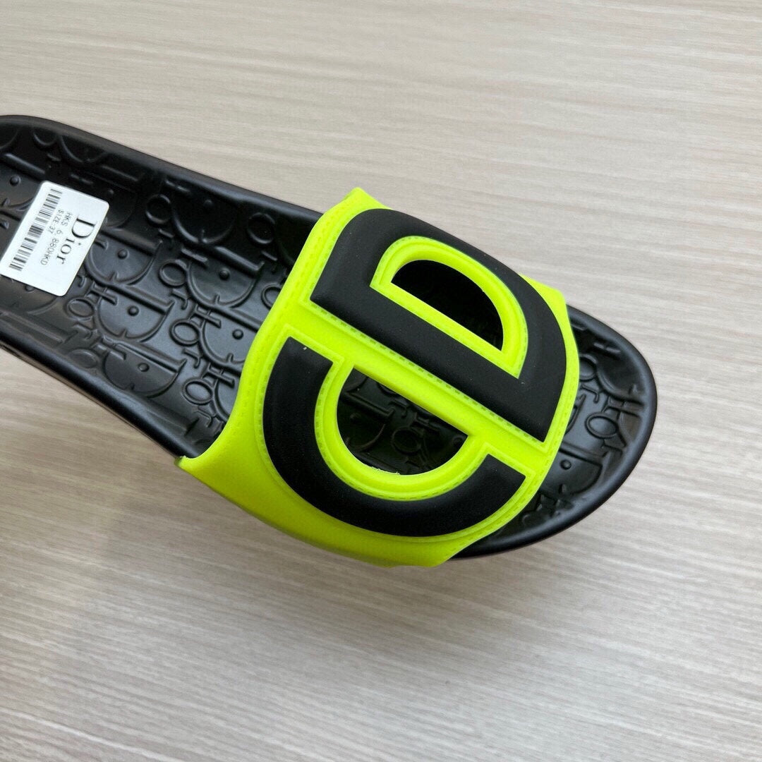 5LD213Z Popular Slippers