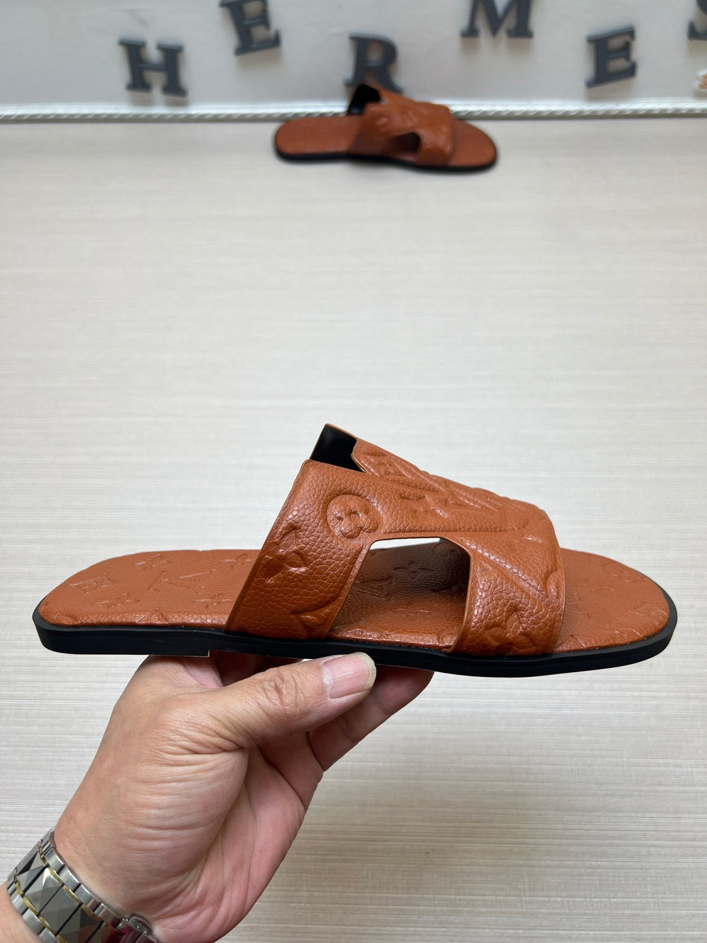 54E34Z Popular slippers