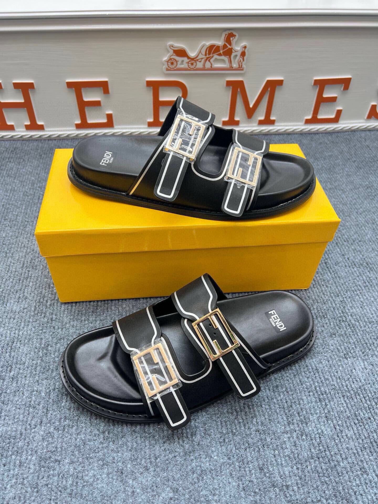 54F38Z Popular slippers