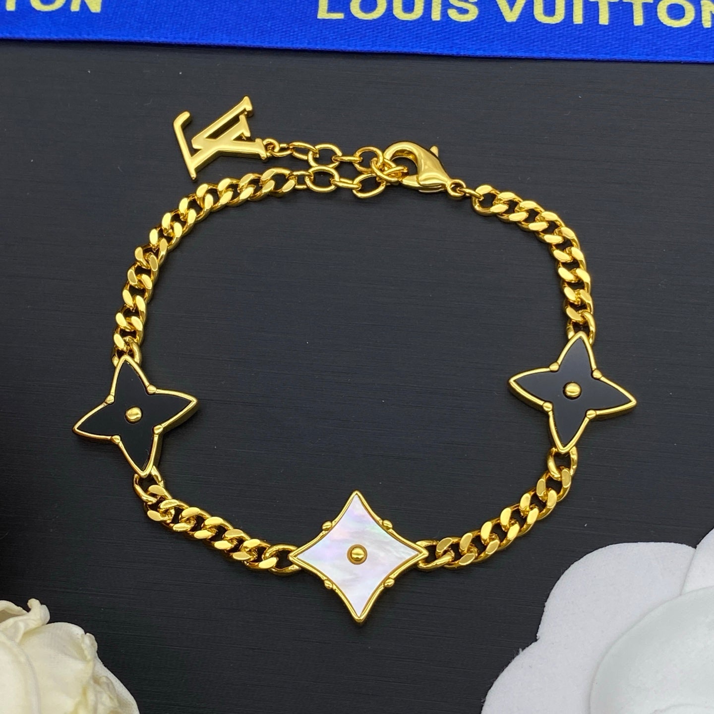 146NE22X  Popular  Necklaces, Bracelets