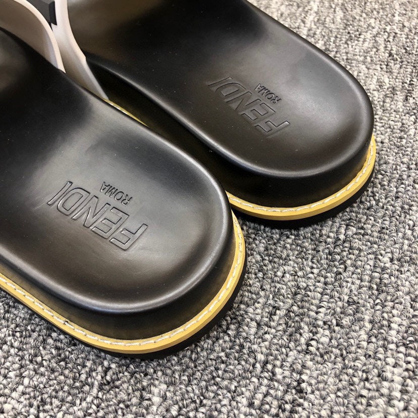 5XF106Z Popular Slippers