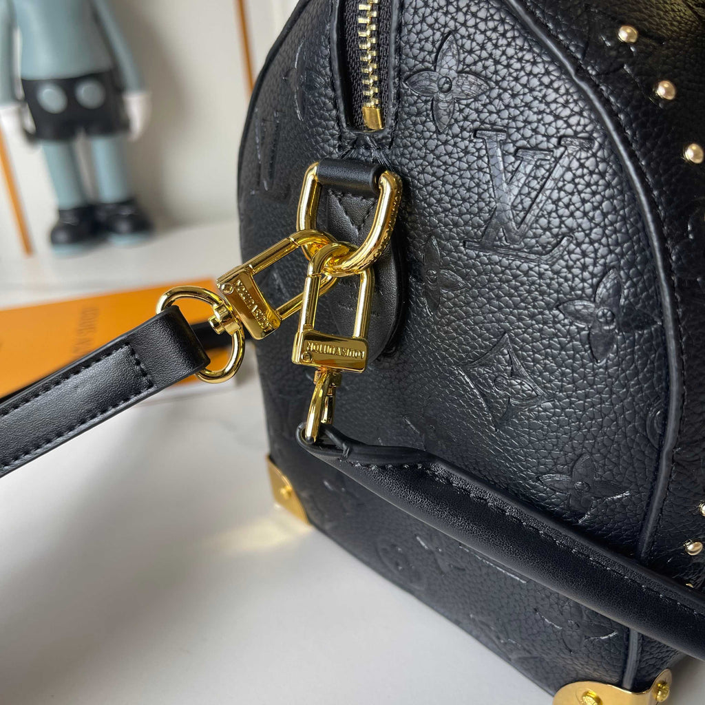 146PE77B Popular leather bag