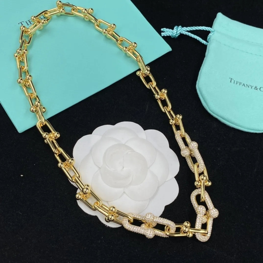 8XT32X  Popular   Earring Bracelets Necklaces