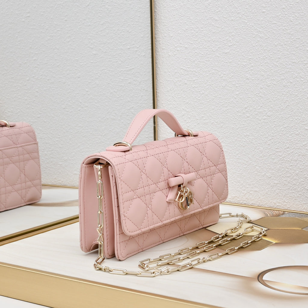 136ND26B Popular leather bag