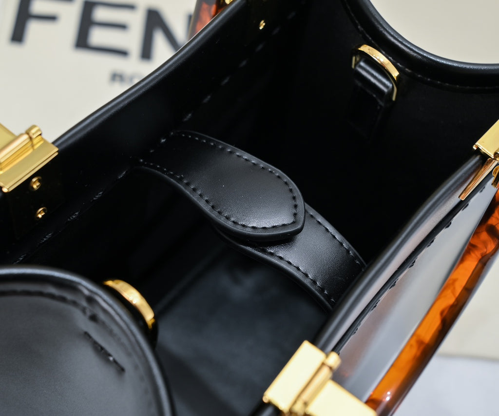 136PF101B Popular leather bag