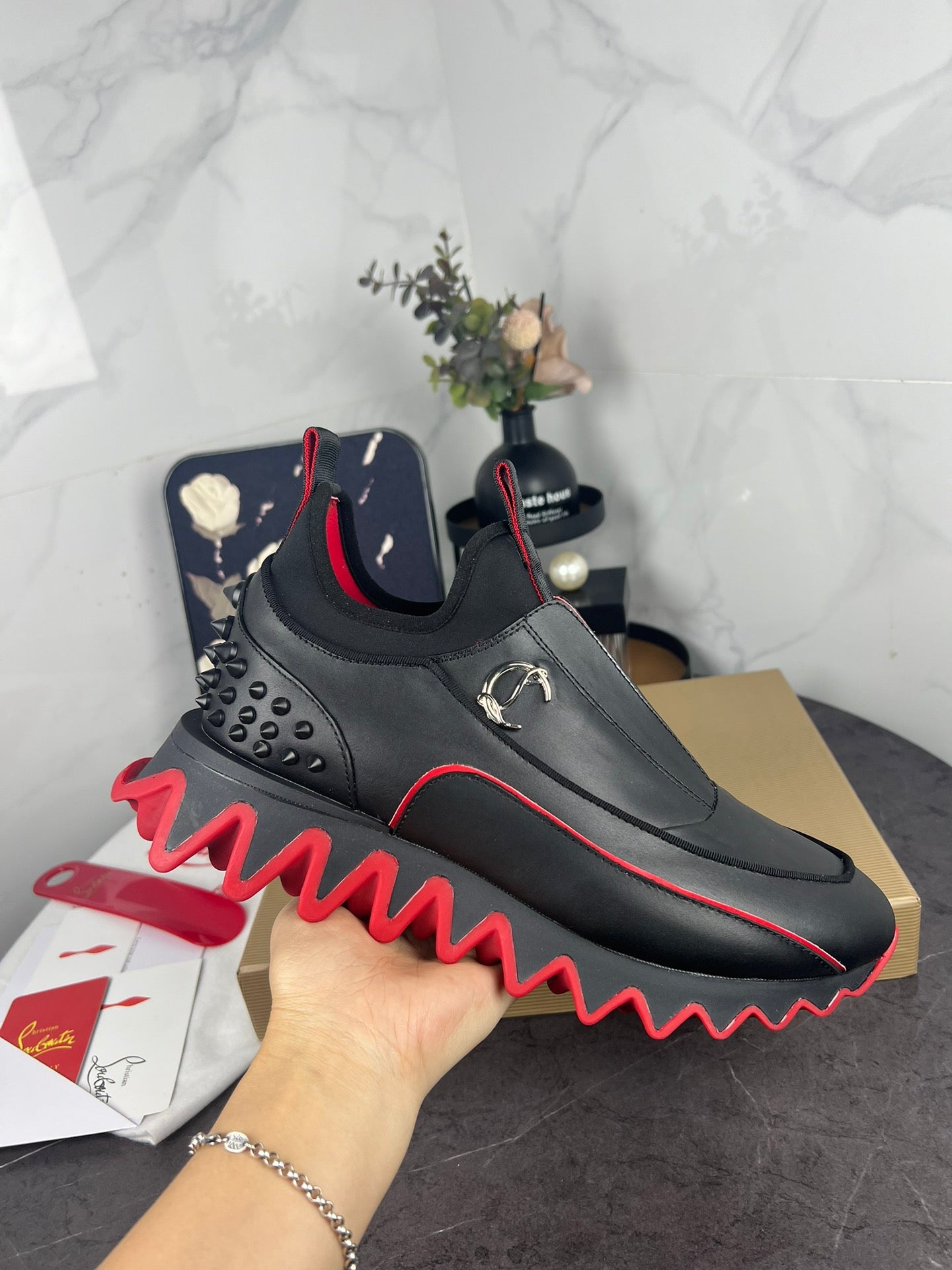 J4A225Z Popular leather Casual shoes