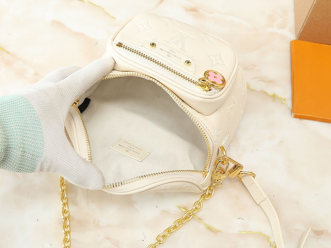 155NE59B Popular   leather bag