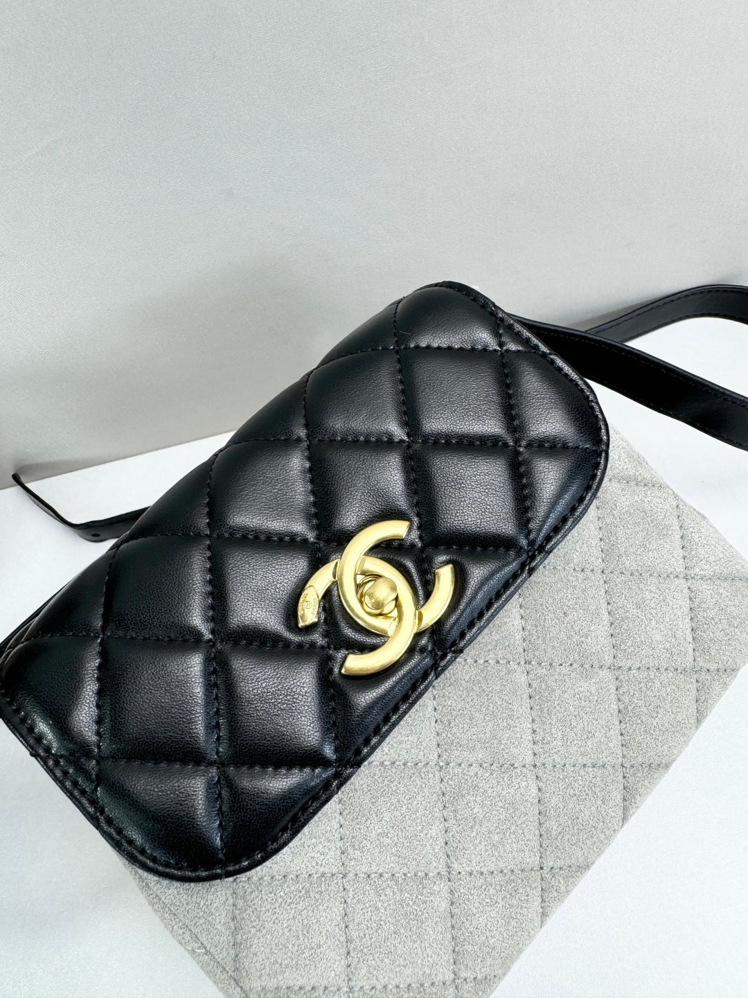 15RC62B  Popular   leather bag