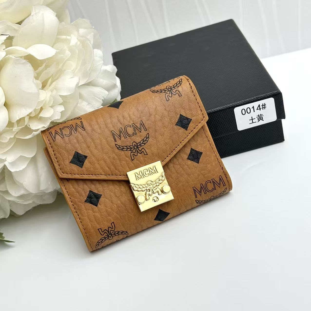 136NM13B Popular leather  Wallets