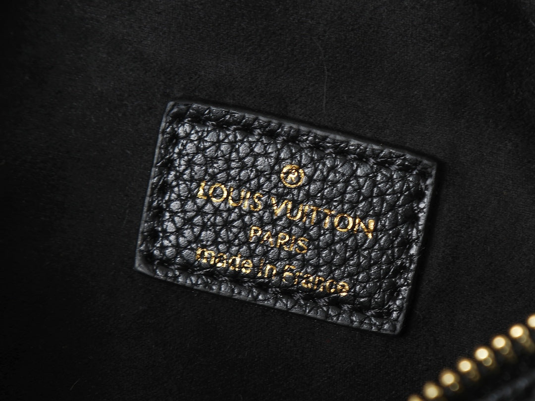 146PE71B Popular leather bag