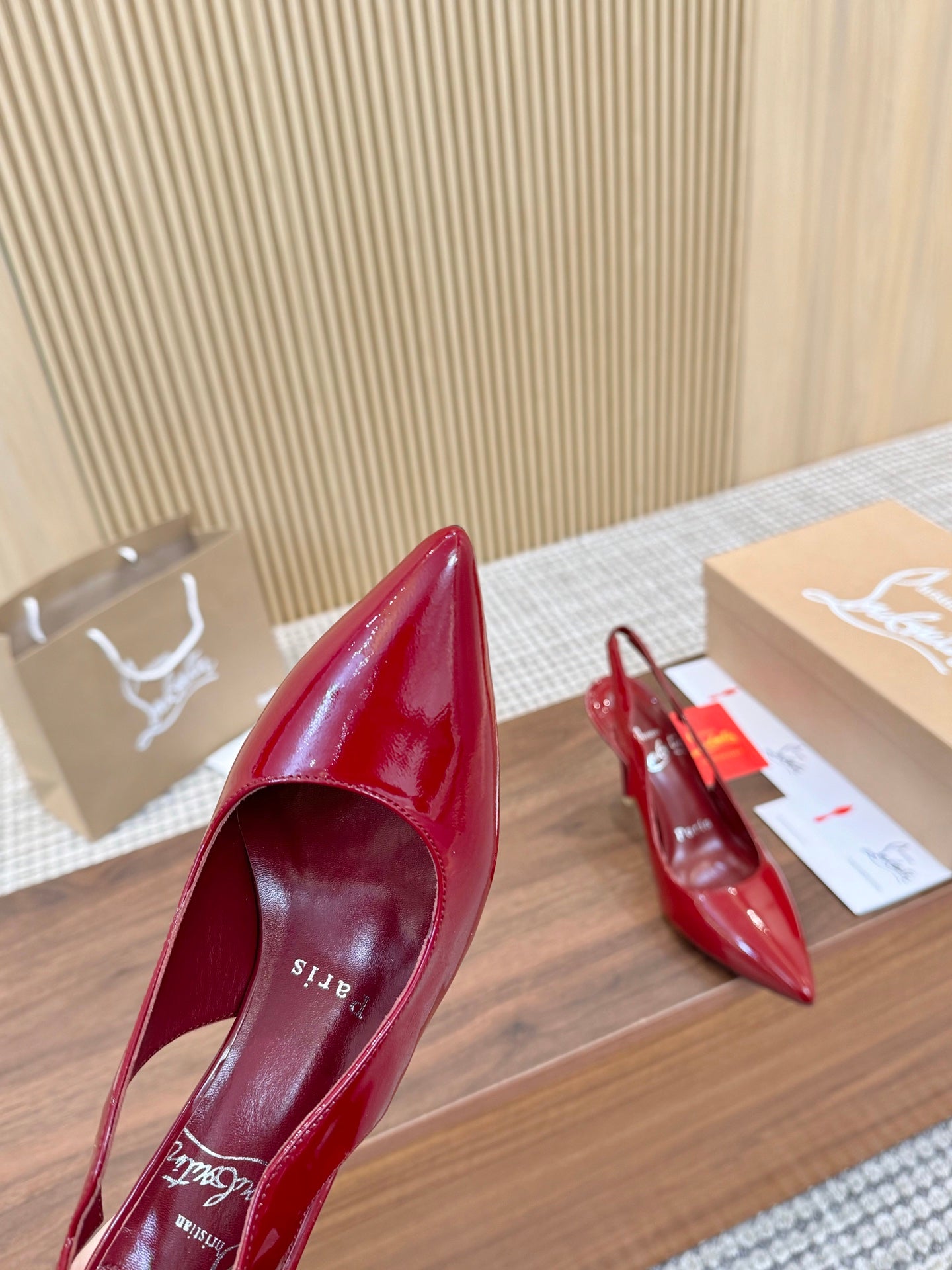 275NA5Z  Popular leather High heels