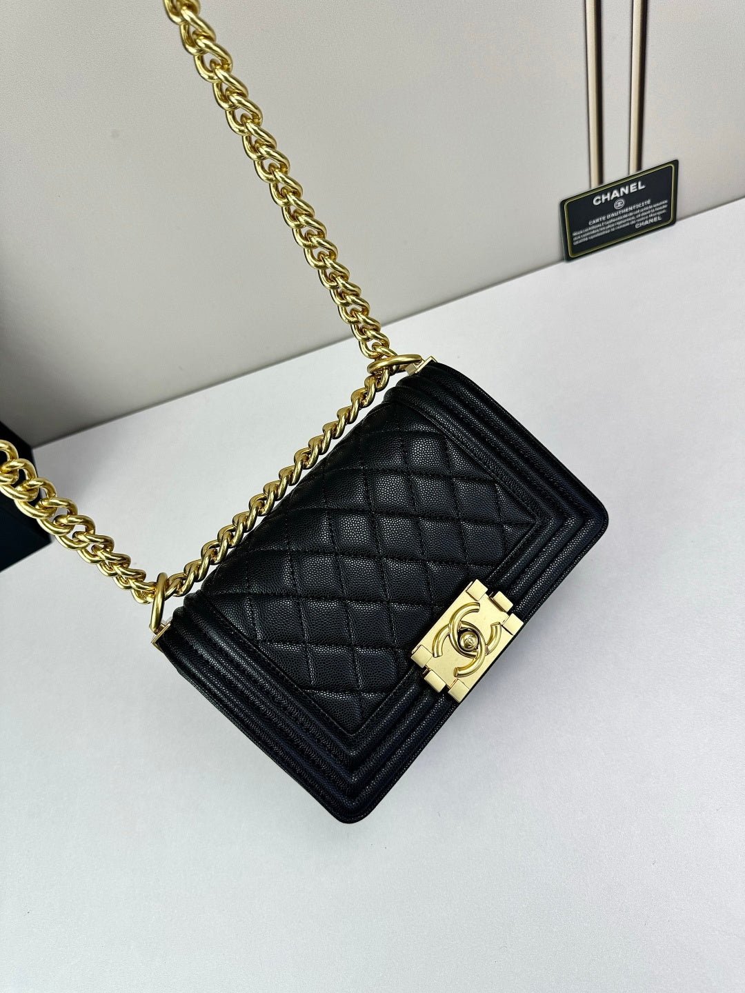 136PC17B Popular Caviar leather bag