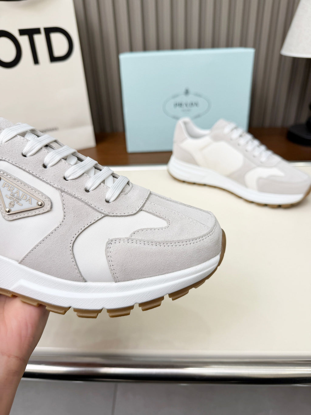 Z2P36P62 Popular high-quality leather Shoes
