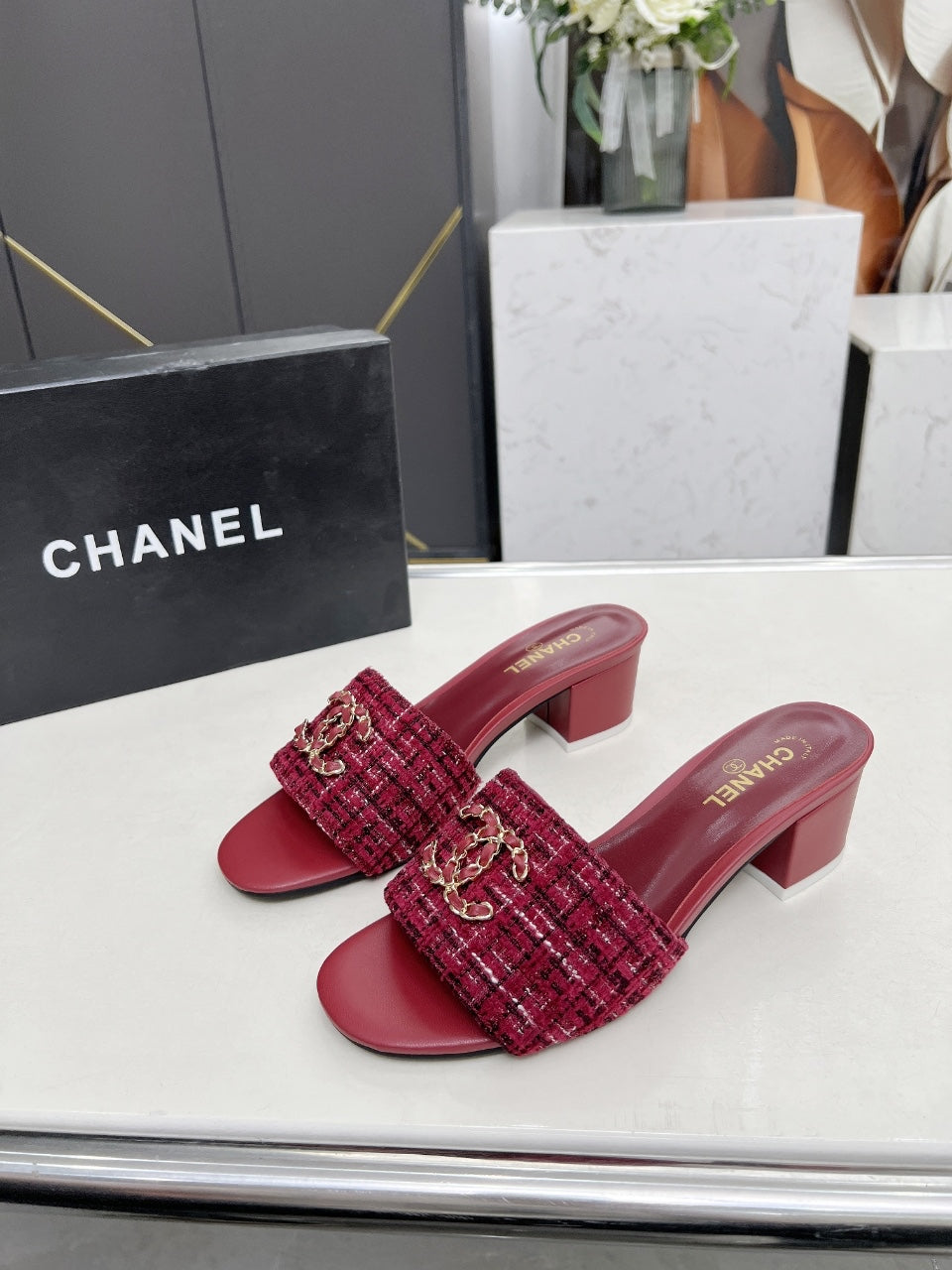 255QB30Z Popular shoes