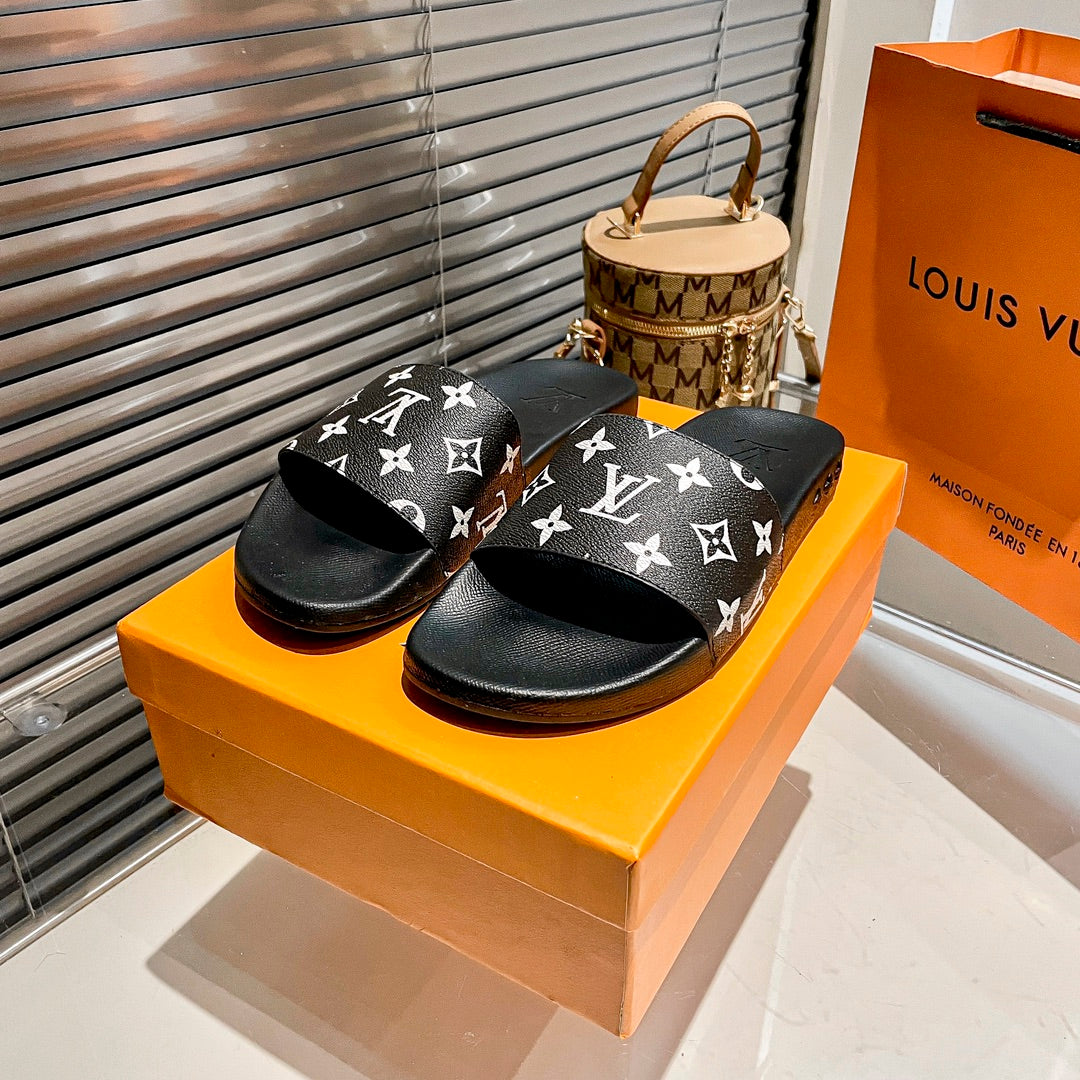 14E195Z Popular Slippers