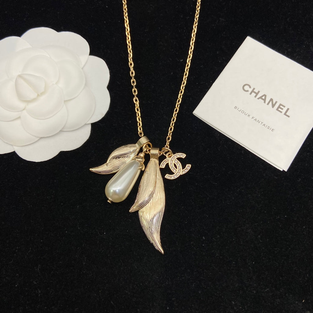 55QC240X Popular Necklace