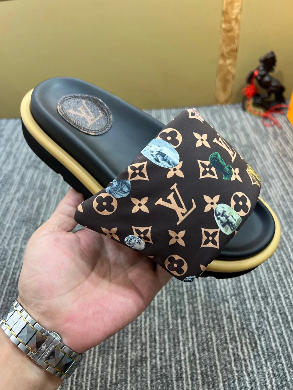 5XF120Z Popular leather quality Slippers