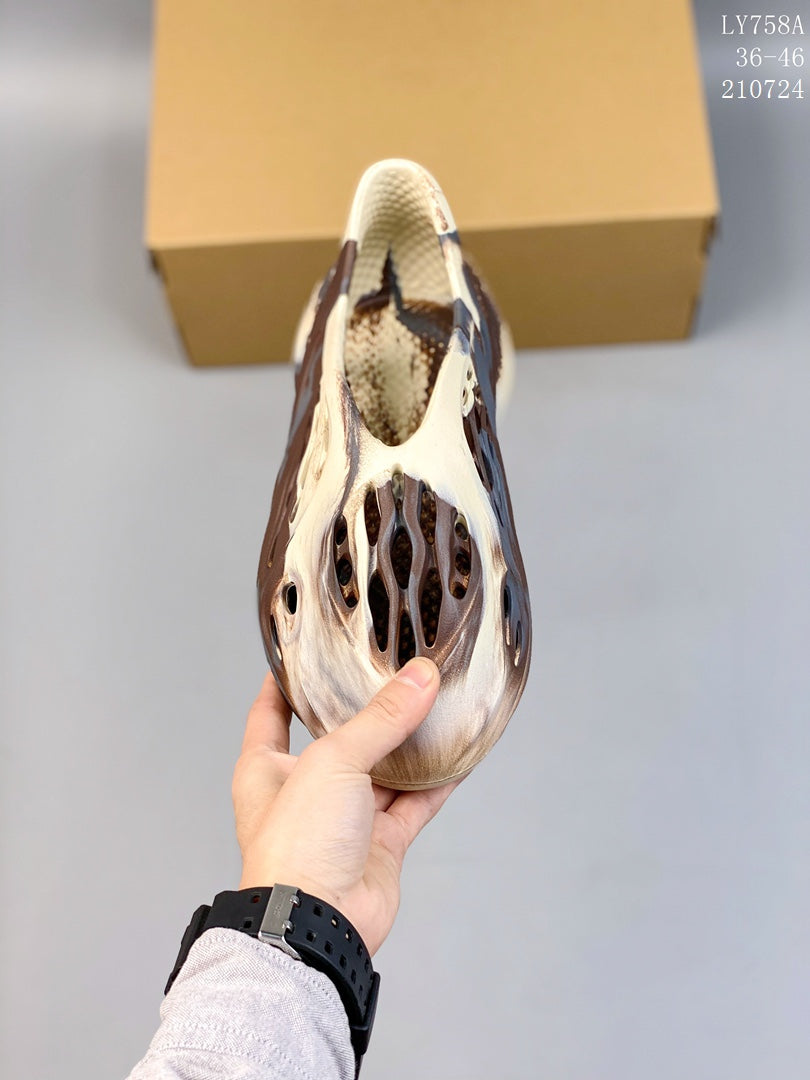 4A87Z  Popular shoes