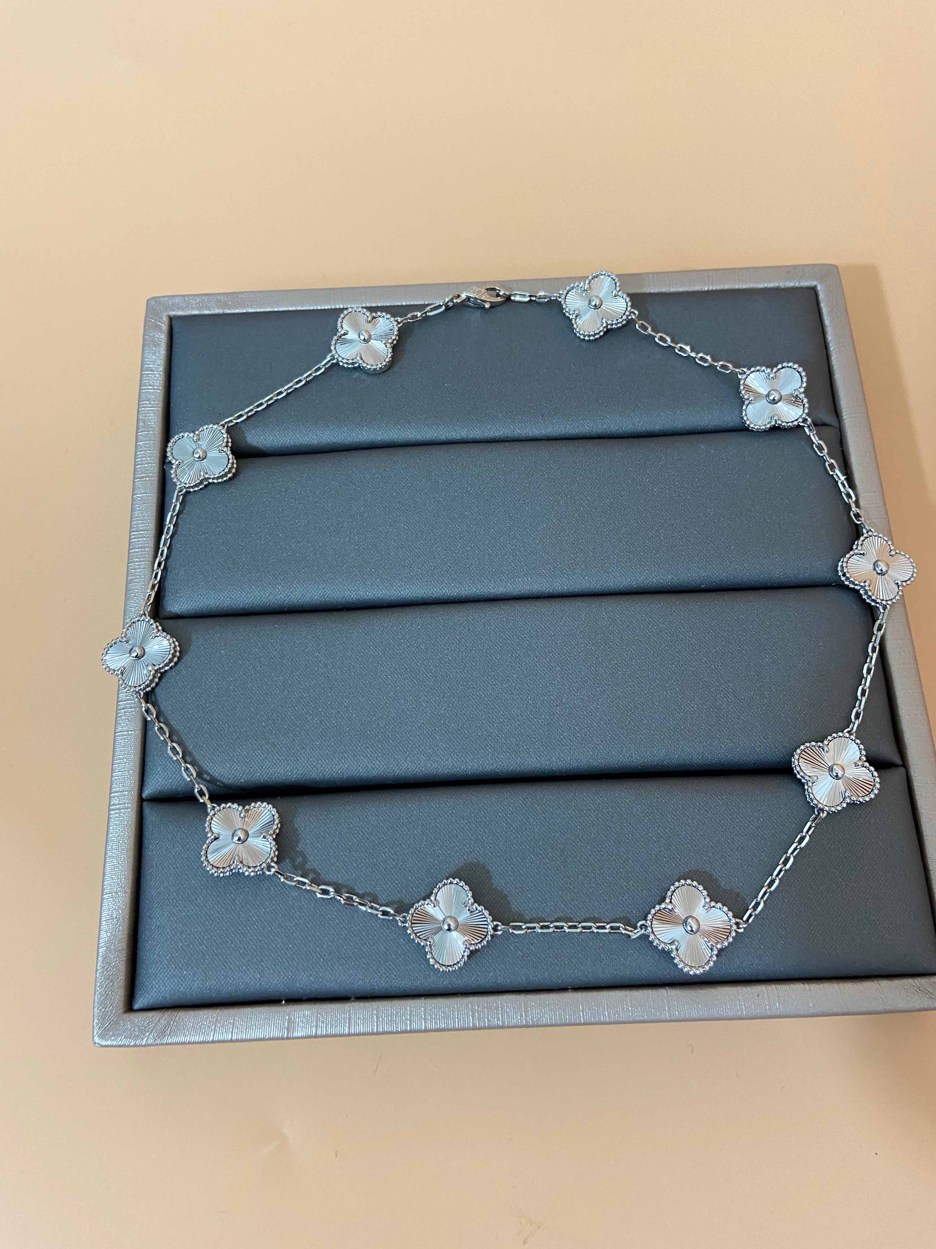 5VA8K  Popular Bracelets
