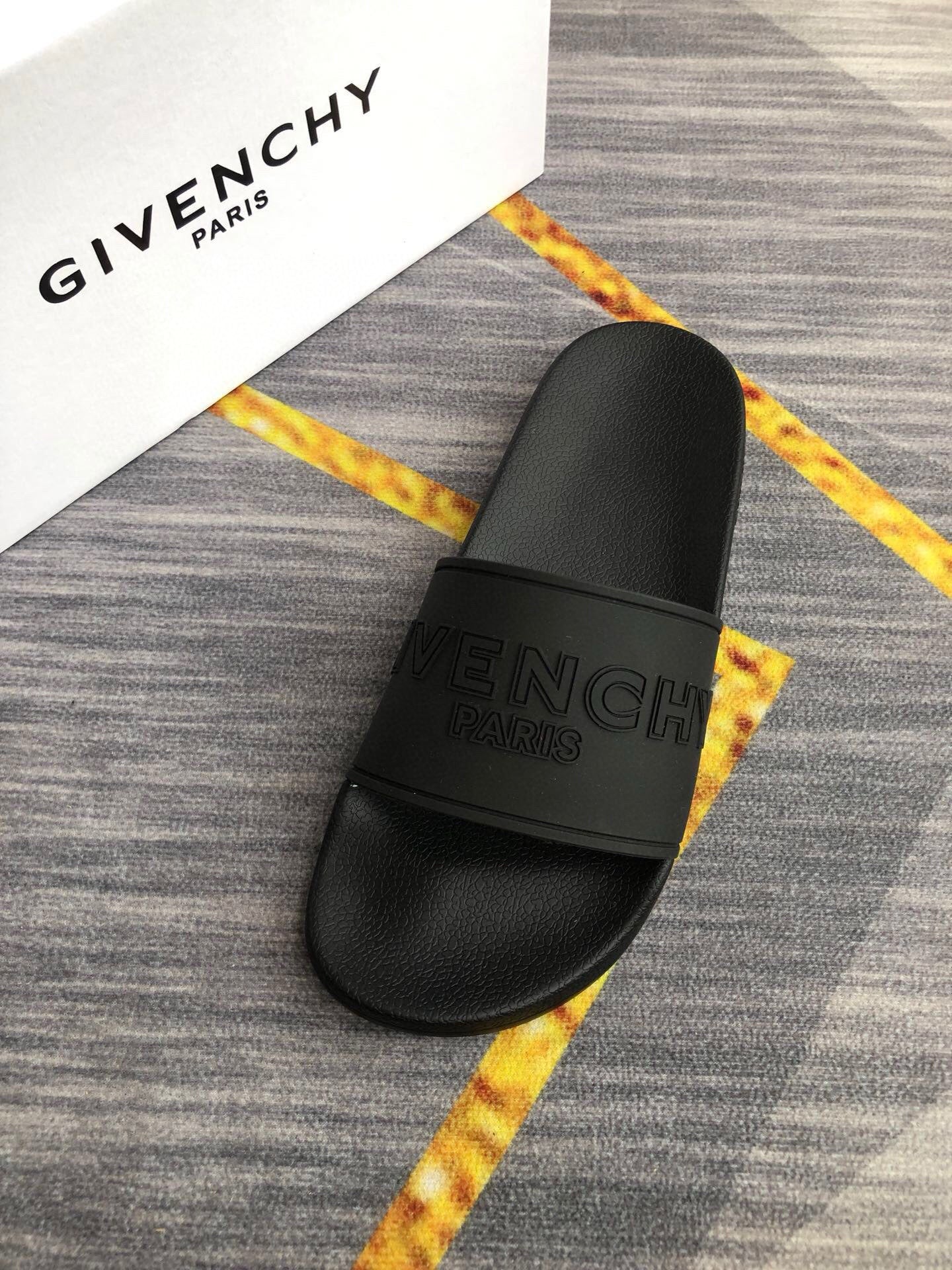 535ZGV265Z Popular Slippers