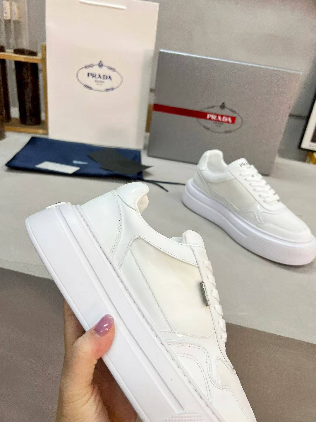 Z2P36P46 Popular high-quality leather Shoes
