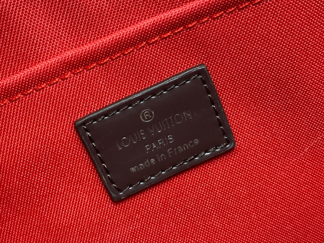 1WE2B Popular leather Bags