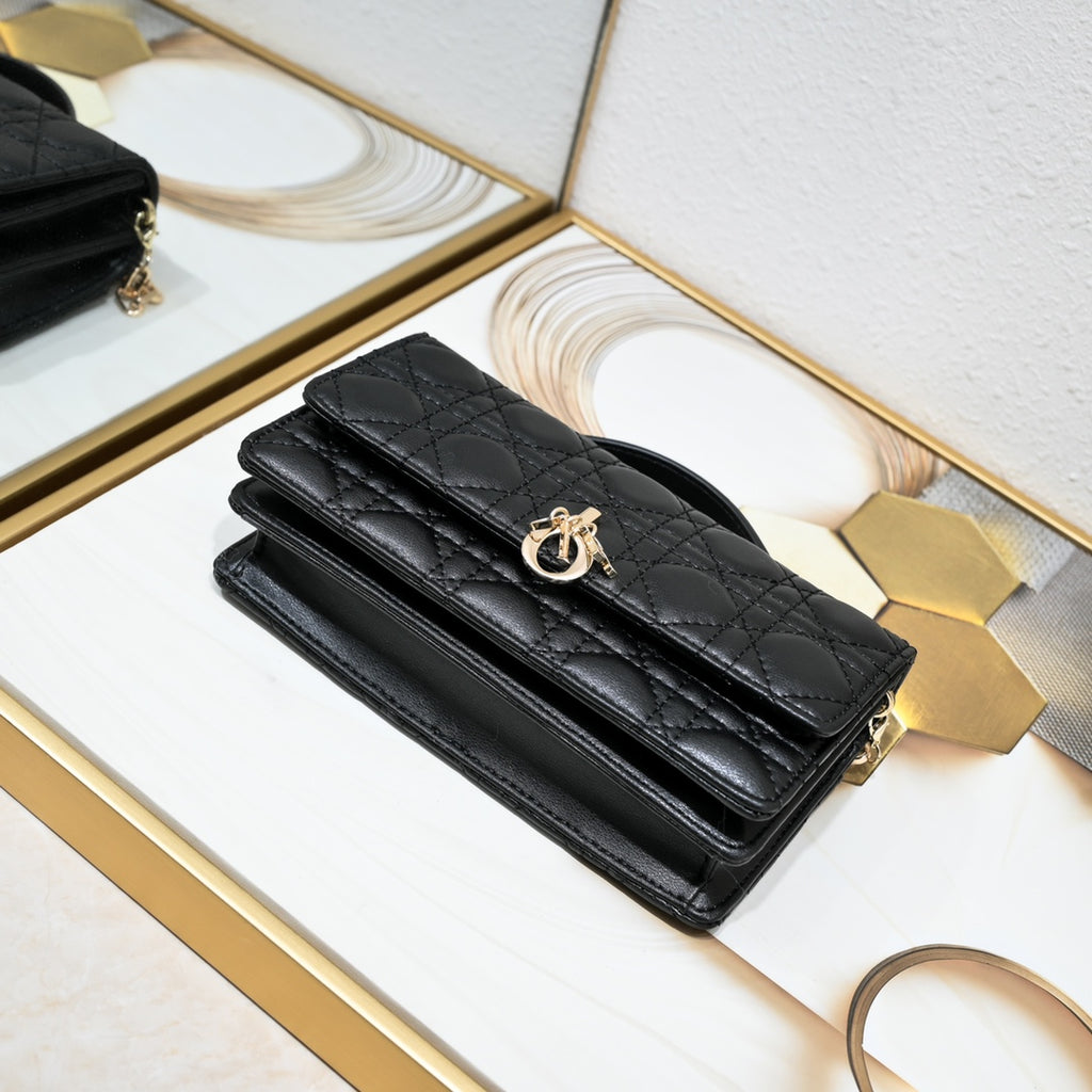 136ND28B Popular leather bag
