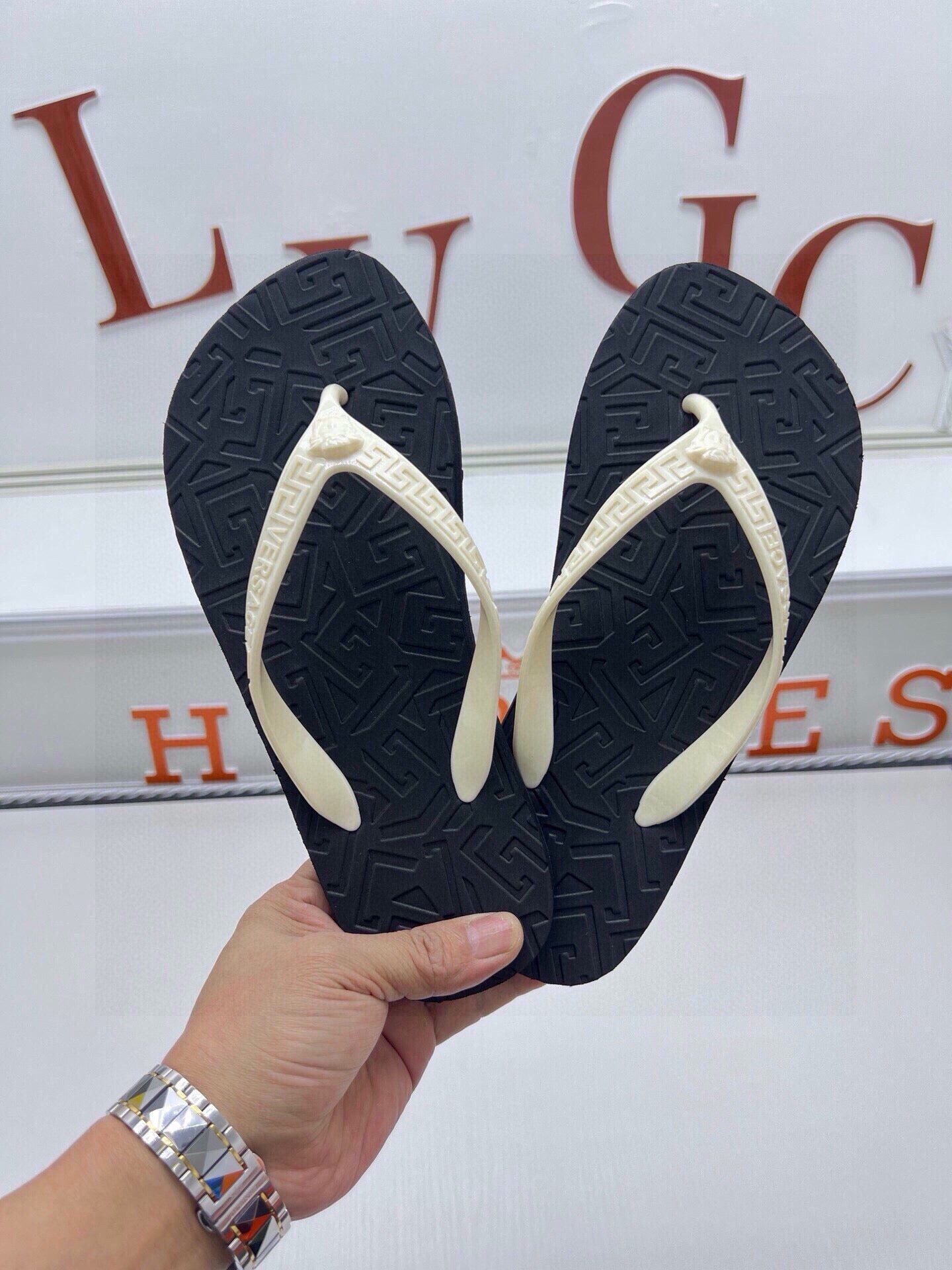 535ZV295Z Popular Slippers