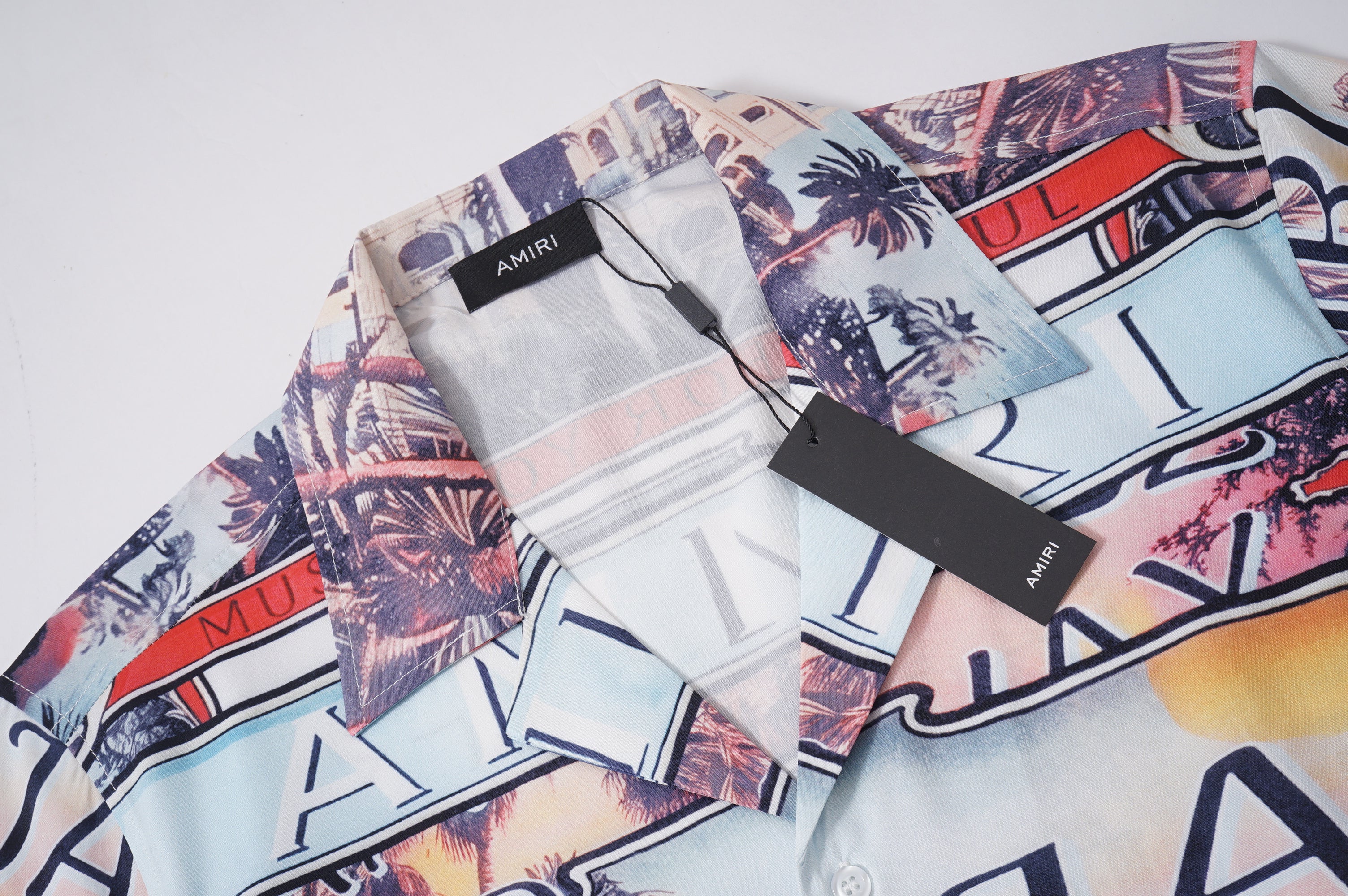 135RA137U Popular shirt and shorts set