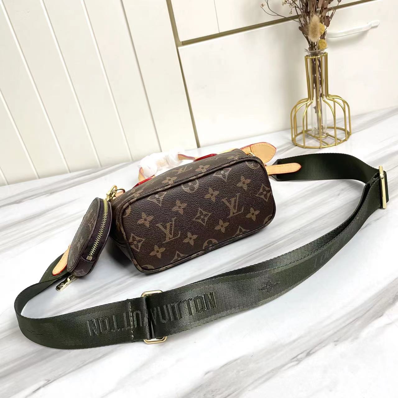 2XE85B Popular leather bag 